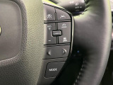 【レーダークルーズコントロール】高速道路での長距離走行が楽に!!自動で速度を保つクルーズコントロールが、衝突軽減システムと連携し、前方の車両を感知して車間を保つように速度調節してくれます!!
