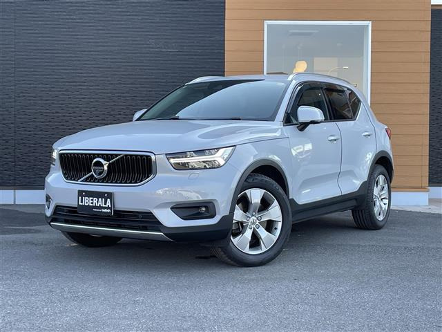 XC40T4 AWD モメンタム 4WD4WD 修復歴無し