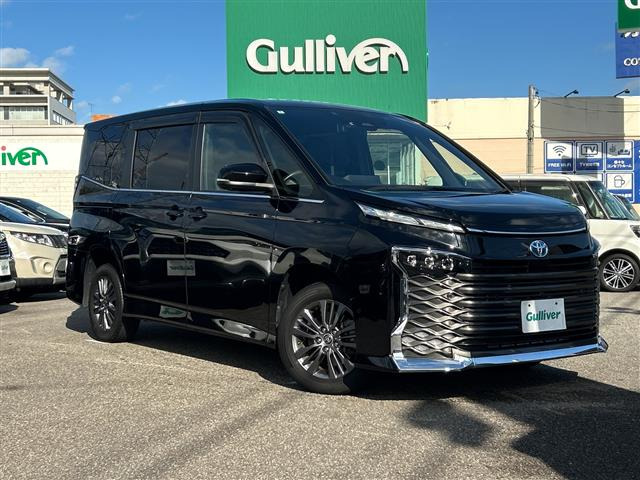 ヴォクシー1.8 ハイブリッド S-Z E-Four 4WDワンオーナー