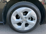 【タイヤ】16インチのシルバー塗装アルミホイールが足元を飾ります♪法定点検を行いますので安心してお乗りいただけますよ◎