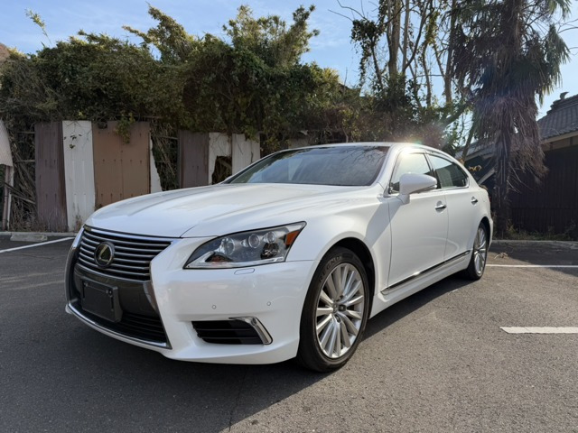 LS600hL エグゼクティブパッケージ 4WD