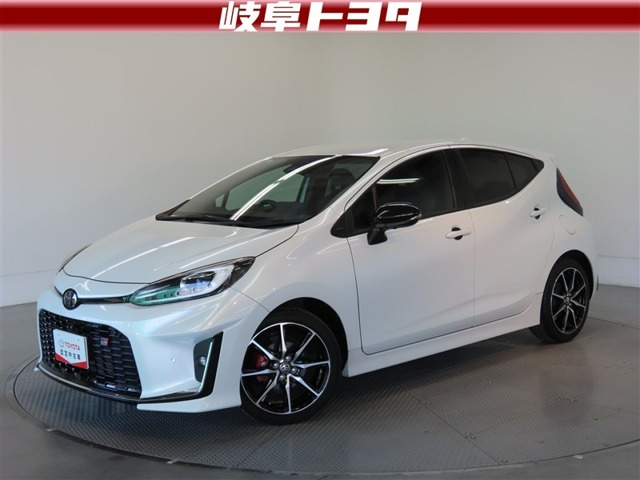 アクア 1.5 GRスポーツ