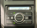 車内空調は&rdquo;AUTOエアコン&rdquo;にお任せ。運転に集中出来ますよ!