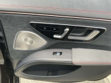 当社の車両は検査員による厳格な検査を行います!機関系はもちろん、骨格部位修復歴や外板パネルの交換歴・板金塗装歴などを十分に確認した上で、基準に達した車両のみを取り扱います!!