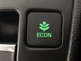 ★ECONスイッチ★ エコドライブを加速しよう!スイッチをONにすると、運転の仕方によるロスを抑え込み燃費をよくするようクルマが頑張ります(*^ー^*)燃費向上にチャレンジ♪