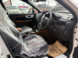登録済み未使用車です。内装は新車時のまま包装されています。