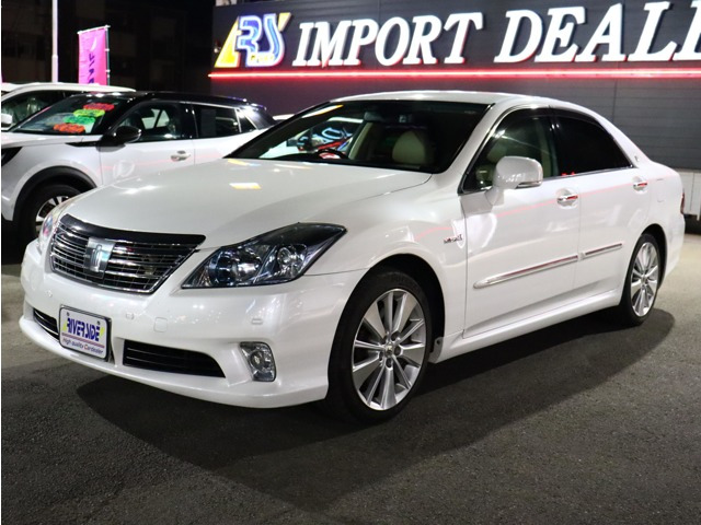 トヨタ クラウンハイブリッド 3.5 Gパッケージ