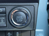 エンジンスイッチです。キーを出さなくてもエンジンの始動・停止が可能です。