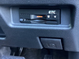 ビルトインタイプの【ETC】で見た目もスッキリ。高速道路の利用にとても便利です。