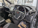見通しのよいすっきりとした視界で、誰でも運転しやすいです。運転のしやすさは疲れにくさにも繋がりますよ♪