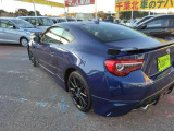 初めてお車を購入される方もご安心ください!手続きから保険の加入までスタッフが丁寧にご案内いたします!