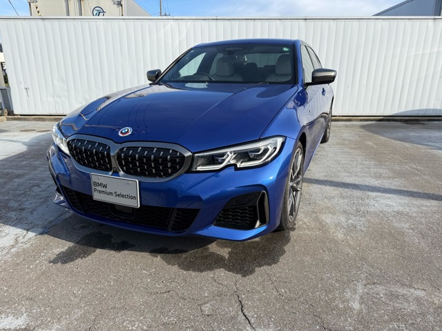 3シリーズセダンM340i xドライブ 4WD