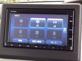 ナビ機能だけでなく、Bluetooth、CD再生などのオーディオ機能がついています!