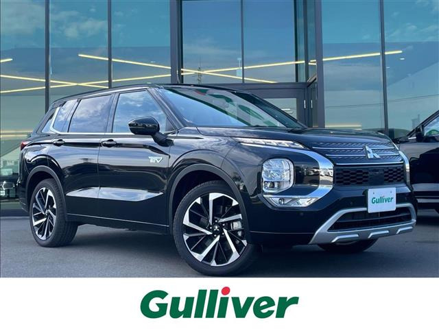 アウトランダーPHEV 2.4 P 4WDサンルーフ