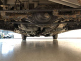 下廻りの状態です(車両後方から)