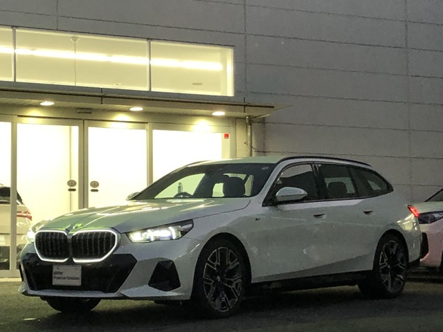 5シリーズツーリング523d xドライブ Mスポーツ 4WD