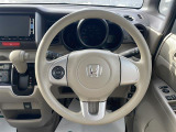 ハンドルの画像です。店舗にて現車の確認もいただけますので、お電話で在庫のご確認の上是非ご来店くださいませ!!!