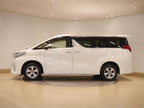 アルファード ハイブリッド 2.5 X E-Four 4WD 
