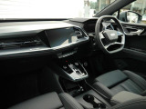 新型の車種から、お求めやすいモデルまで幅広く取り扱っております。