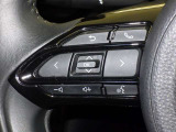 ステアリングスイッチ装備!運転しながら手元でオーディオの操作などができます。