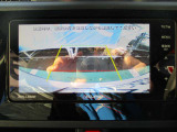 バックカメラがついているので、車庫入れをラクに行うことができます。