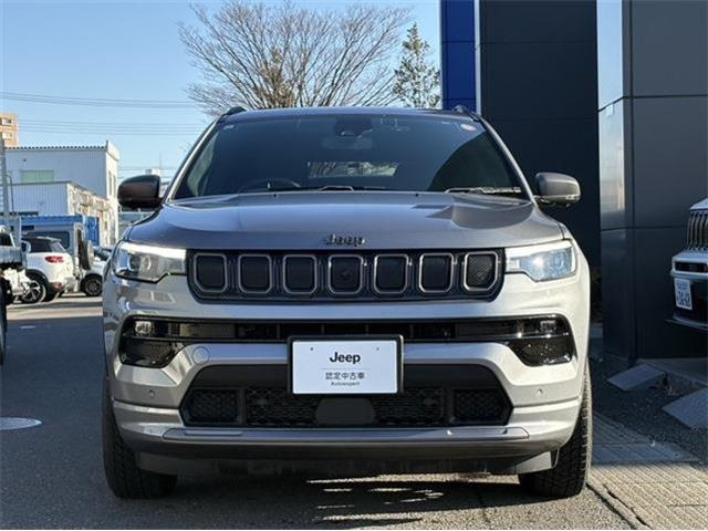 コンパス 80thアニバーサリー エディション 4WD