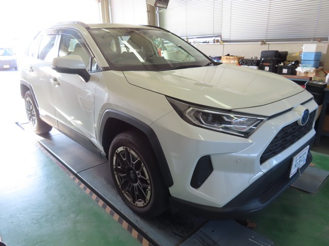 RAV4 2.5 ハイブリッド X 