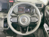 【純正革巻きステアリング】上質な革を使用することで、手にしっかり馴染みとても運転しやすいハンドルです♪