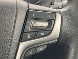 車線逸脱防止装置の「レーンキープアシスト」もついています。万が一のよそ見運転で車線をはみ出しても知らせてくれます♪あると便利な機能ですね!