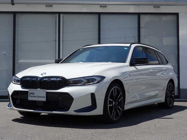 3シリーズツーリングM340i xドライブ 4WD