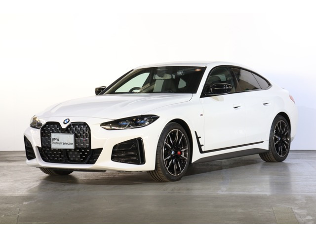 4シリーズグランクーペM440i xドライブ 4WD