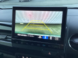 バックカメラも装備しております。車庫入れの苦手なお客様も安心!重宝してくれます!
