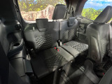 3列目シートはもちろん状態良好☆大人でもゆったりと座って頂けますので、大人数でのお出かけもラクラクです♪ご家族で、気の知れた仲間で、ドライブに行くのが楽しみですね♪