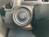 プッシュエンジンスタートシステム、エンジン始動・停止をワンタッチで行うことができます。