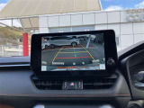 バックガイドモニターで、後方を確認しながら安心して駐車することができます。運転初心者も熟練者も必須の機能ですよ!
