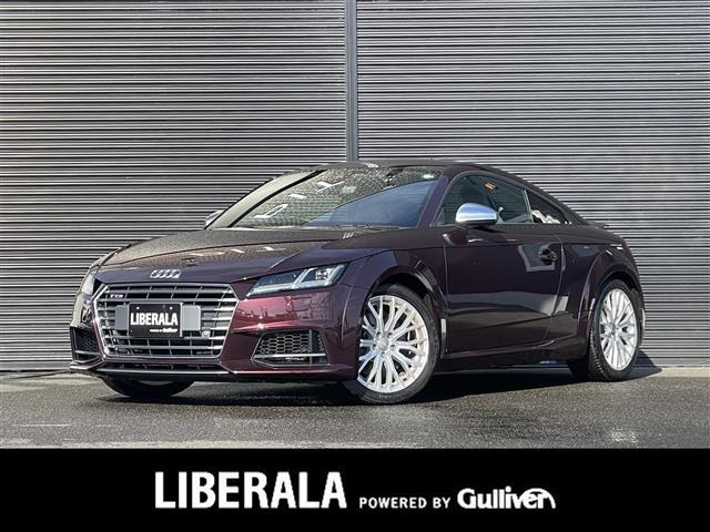 TTSクーペ2.0 4WD本革シート