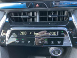 オートエアコンなので、お好みの温度に設定するだけで車内を快適空間にしてくれます。