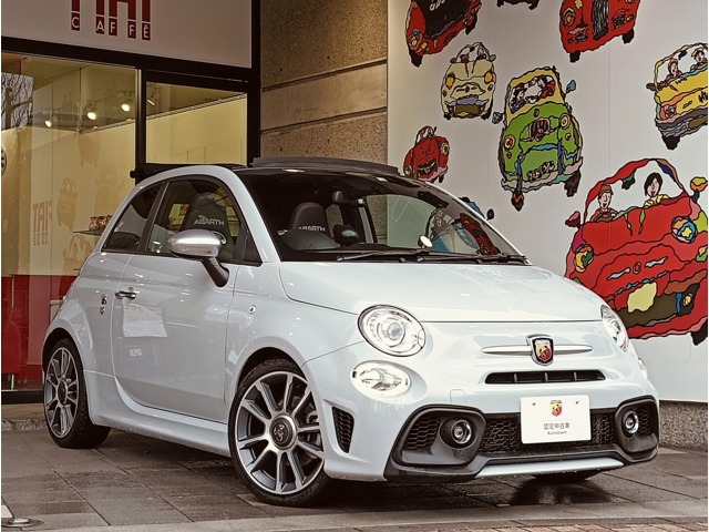 アバルト595Cツーリズモ