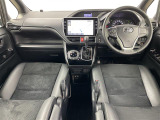 ヴォクシー 2.0 ZS 煌III 4WD 修復歴無し