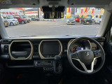 届出済未使用車を一人でも多くの方に提供できるよう専門スタッフがしっかりと説明し、相談にのらせていただきます。