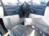 内装カラーはブラック&シルバーです!!内装で気になる箇所は運転席右淵の擦れとトランクトリムの擦りキズです!!ご遠方にお住まい等で現車確認出来ない方は要チェックです!!!