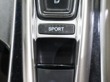 ドライブモードの切り替えが可能です!気分やシーンに合わせて切り替えることで、ドライブがより快適になります。