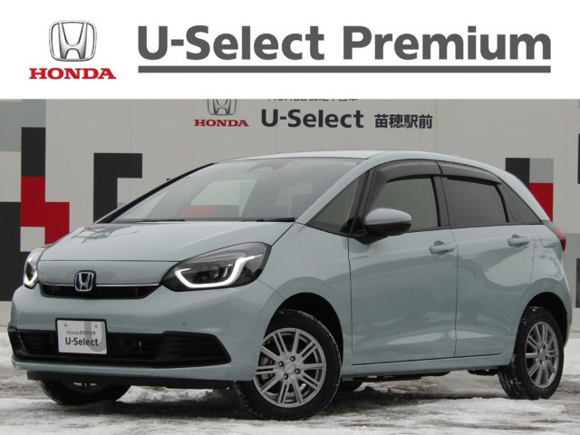 フィット 1.5 e:HEV ホーム 助手席回転シート 4WD