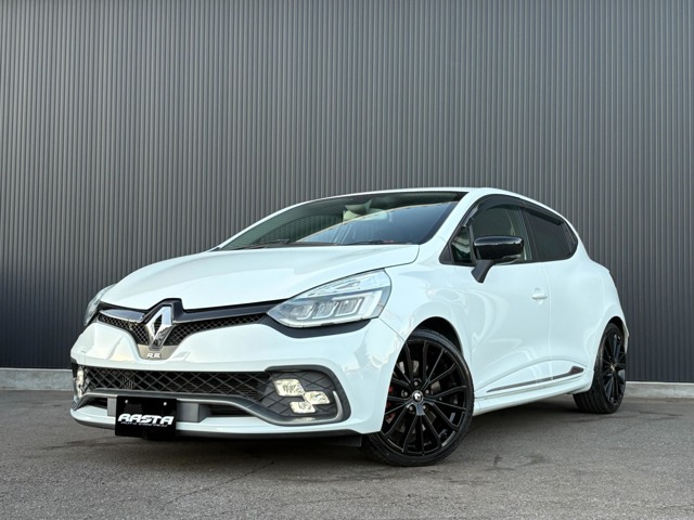 ルーテシアスポール トロフィー