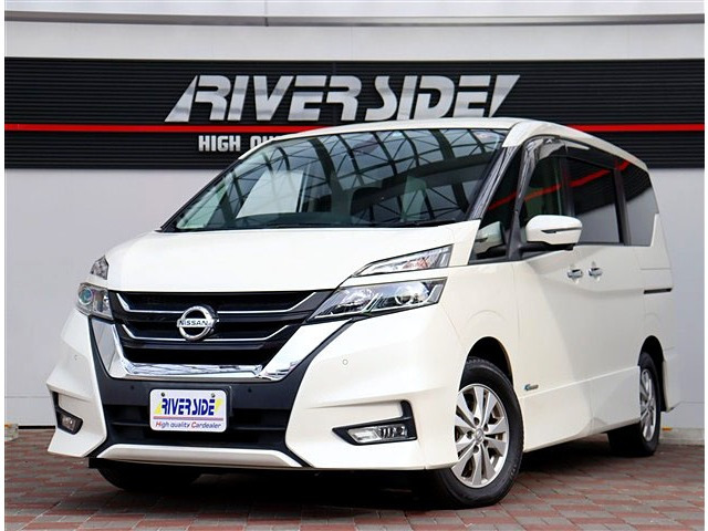 セレナ2.0 ハイウェイスター Vセレクション 4WD9インチSDナビ 全方位カメラ