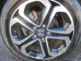 純正アルミホイールのお写真です。オシャレは足元からですね♪