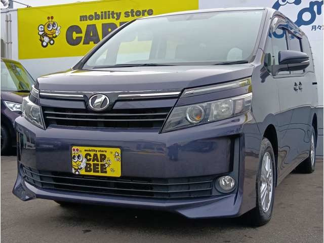 ヴォクシー2.0 V 4WD