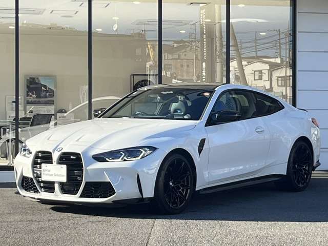 M4クーペ  コンペティション M xドライブ 4WD