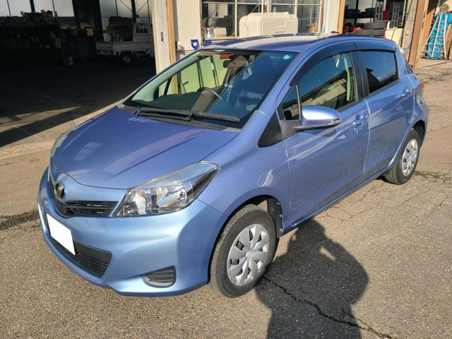 ヴィッツ1.3 F スマイルエディション 4WD