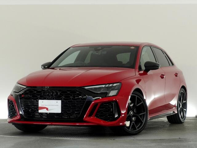RS3スポーツバック2.5 4WD